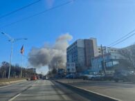 incendiu-major-la-un-depozit-aflat-la-intrarea-in-bucuresti-de-pe-a1.-a-fost-emis-mesaj-de-alerta-extrema