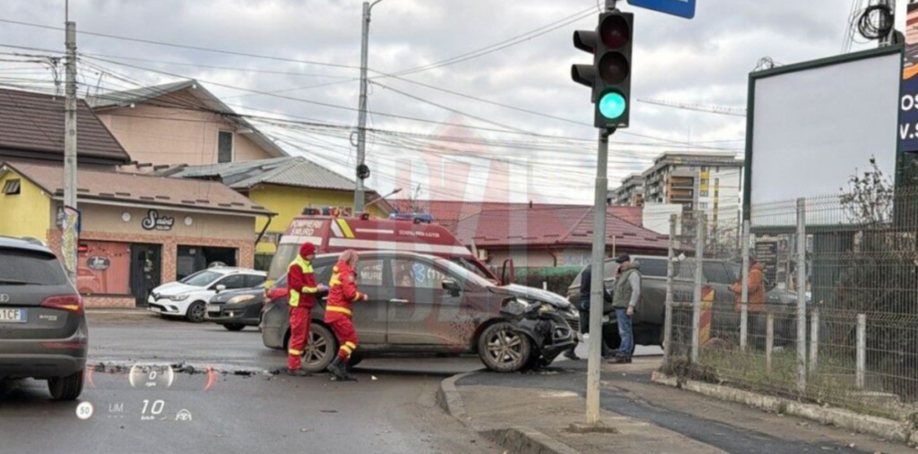 accident-rutier-in-bucium!-doua-masini-au-intrat-in-coliziune