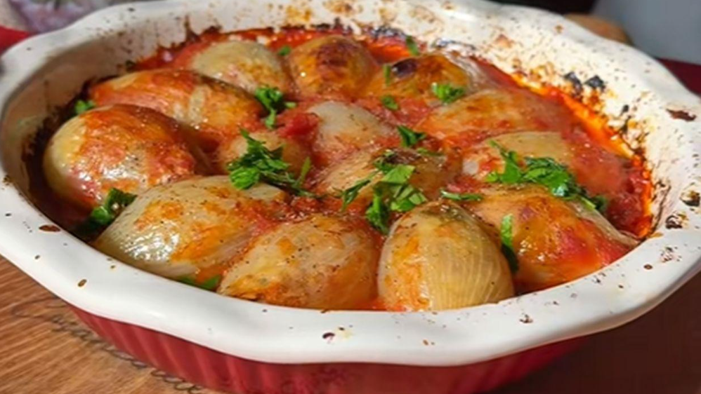 sarmale-revolutionare.-cu-ce-poate-fi-inlocuita-varza-pentru-a-prepara-un-fel-de-mancare-delicios-de-iarna