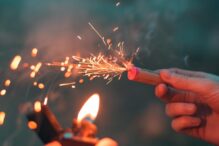 tragedie-de-revelion!-un-barbat-a-ramas-fara-o-mana-dupa-ce-a-aprins-o-petarda-–-exclusiv