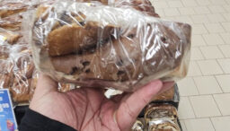 supermarketul-din-romania-in-care-o-felie-de-cozonac-a-ajuns-sa-se-vanda-cu-42-lei