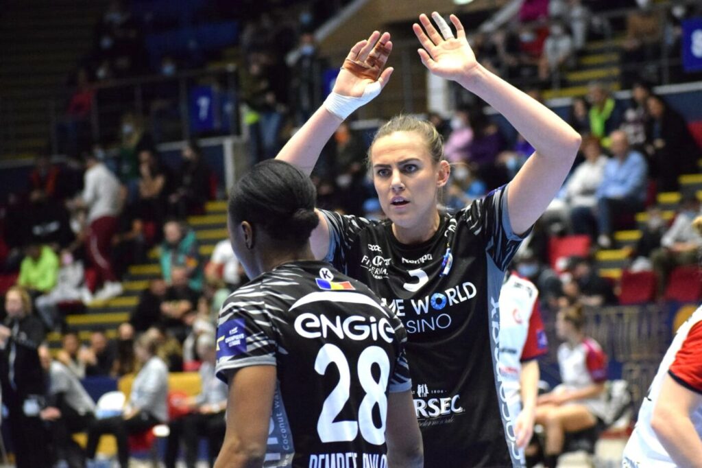 mutare-spectaculoasa!-a-venit-o-fosta-jucatoare-de-top-de-la-csm-bucuresti