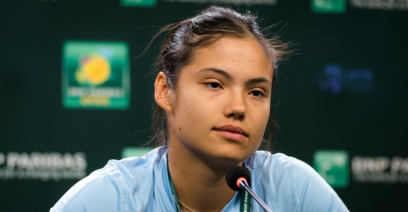 emma-raducanu-trebuia-sa-joace-cu-naomi-osaka,-dar-nu-s-a-prezentat-la-meci.-reactia-bbc