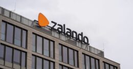 compania-nemteasca-zalando-isi-inchide-un-centru-de-distributie:-2,700-de-posturi-de-munca,-in-pericol