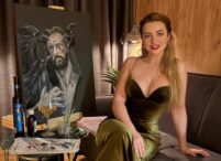 rebeca-dumitru-(agapes-reign)-revine-cu-o-noua-expozitie-de-pictura,-de-ziua-culturii-nationale