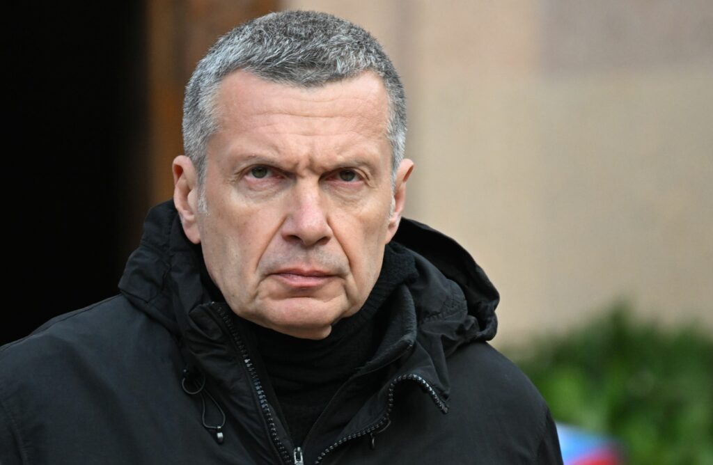 urmeaza-al-treilea-razboi-mondial?-rusia-isi-intensifica-mesajele-anti-nato-si-evoca-sprijin-pentru-trump-privind-groenlanda