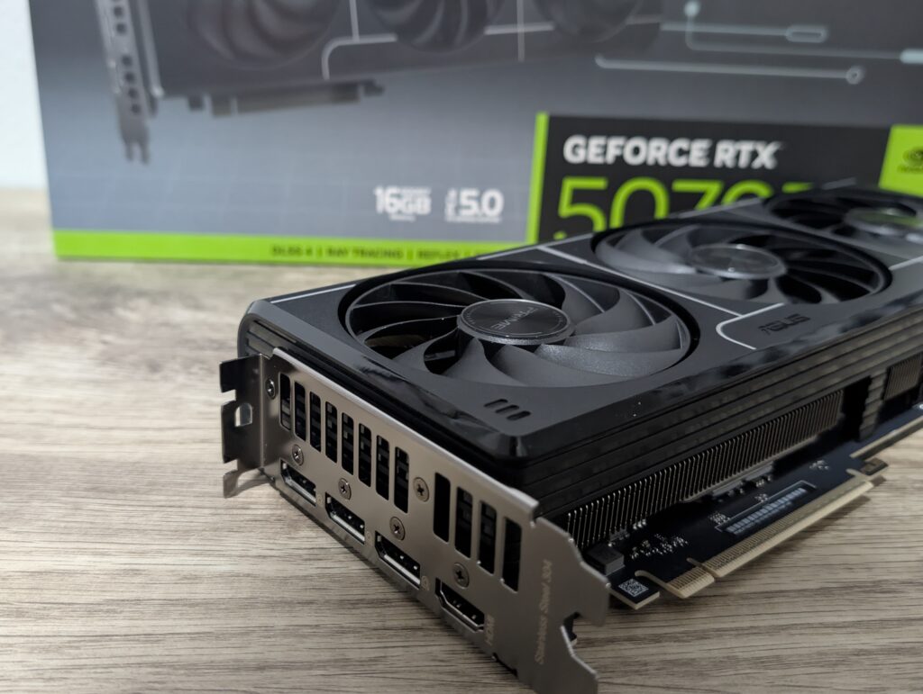 geforce-rtx-5070-ti,-scos-din-fabricatie.-nvidia-realoca-productia-de-unitati-gpu-pentru-clientii-ai