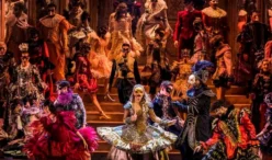 fantoma-de-la-opera,-o-experienta-scenica-ce-tulbura-si-fascineaza