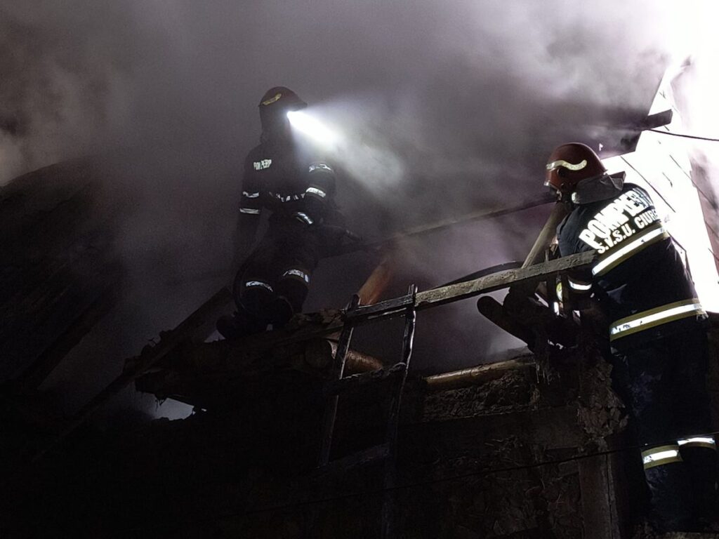 incendiu-in-comuna-ciurea!-flacarile-au-cuprins-o-casa
