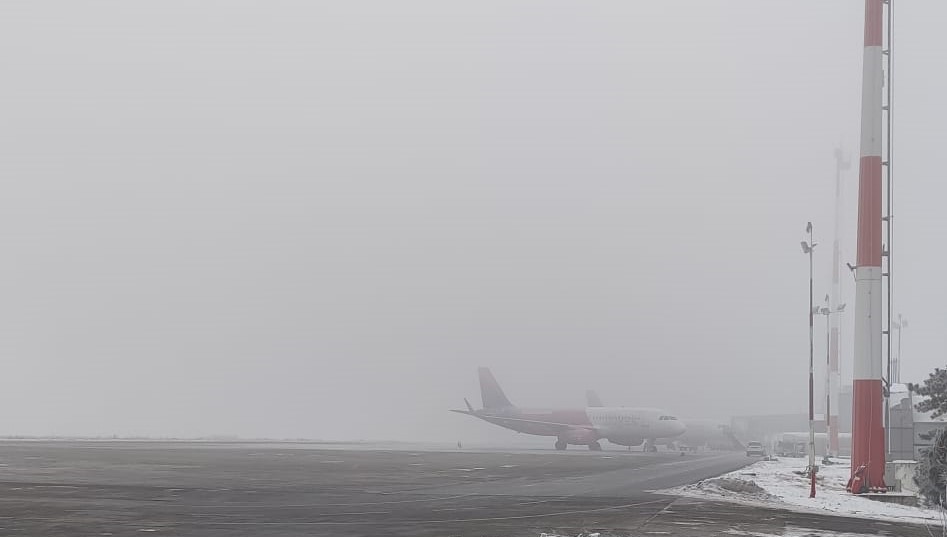 zboruri-afectate-la-aeroportul-iasi-din-cauza-cetii-dense!-care-sunt-cursele-anulate-sau-rerutate