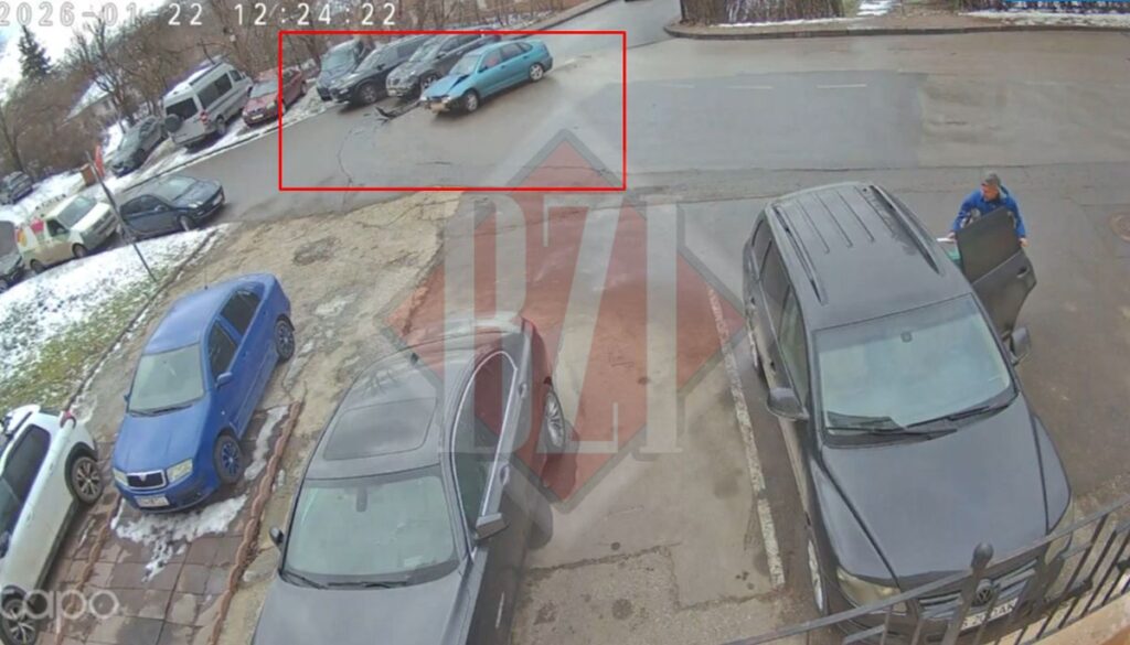 iata-momentul-producerii-accidentului-rutier-de-pe-strada-dr-vicol.-care-sofer-a-fost-de-vina-–-video