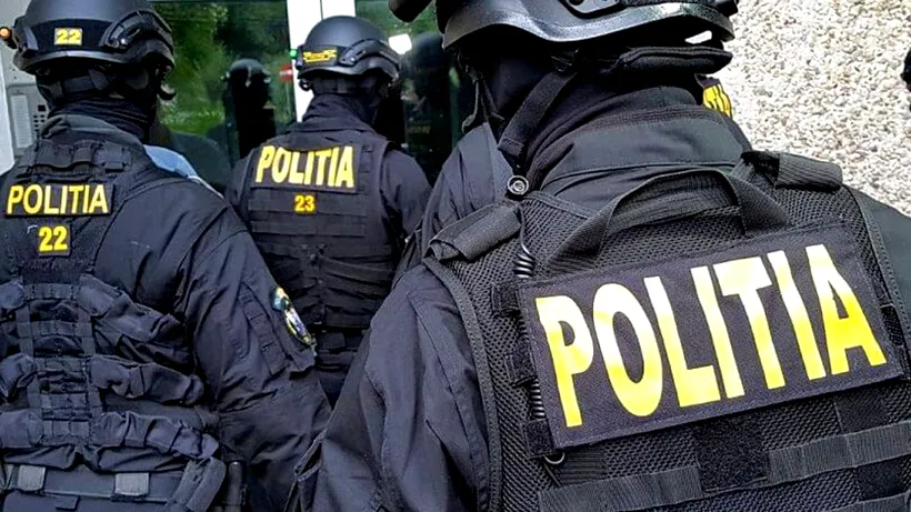 descindere-ca-in-filme-intr-un-apartament-din-capitala.-mascatii-au-intrat-peste-un-barbat-care-isi-rapise-concubina-si-copilul