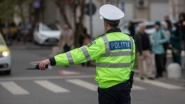 prapad-in-trafic-la-iasi.-zeci-de-soferi-au-fost-prinsi-incalcand-legea:-unul-dintre-ei-avea-o-alcoolemie-de-peste-1-la-mie-si-conducea-prin-municipiu