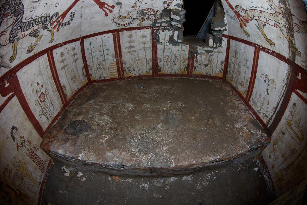 un-mormant-din-china-antica-ascunde-o-prezenta-care-i-a-luat-prin-surprindere-pe-arheologi