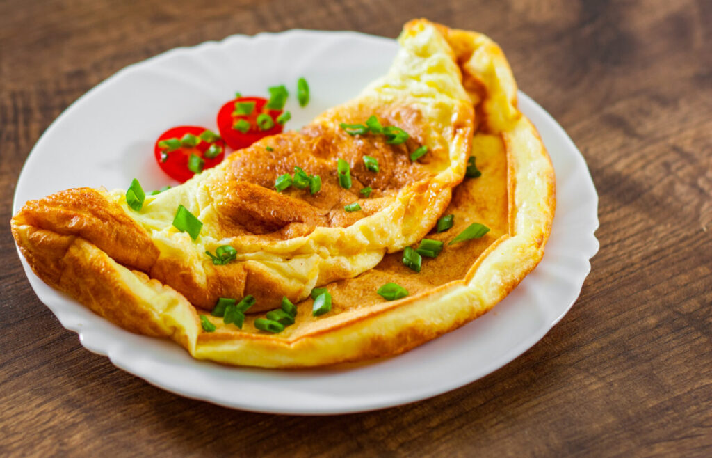 secretul-japonezilor-pentru-cea-mai-gustoasa-omleta.-ce-ingredient-adauga-in-reteta-pentru-o-textura-pufoasa,-precum-cea-de-pandispan