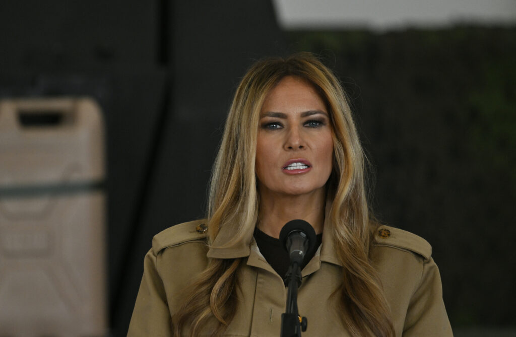 ce-se-afla-in-spatele-documentarului-despre-melania-trump