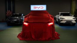 byd-sealion-5-dm-i-debuteaza-la-iasi-in-cadrul-evenimentului-porti-deschise-mega-auto-–-byd,-la-mall-moldova