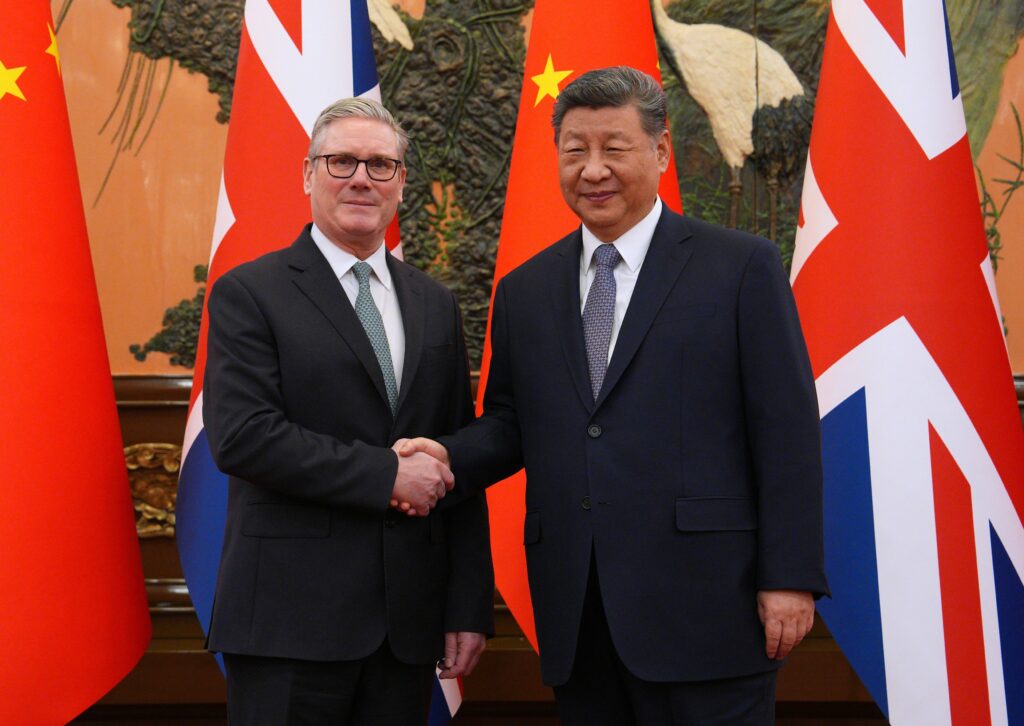 keir-starmer,-dupa-avertismentul-lui-trump:-marea-britanie-si-sua-sunt-aliati-foarte-apropiati