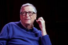dosare-epstein-bill-gates-ar-fi-contractat-o-boala-cu-transmitere-sexuala-de-la-prostituate-ruse.-miliardarul-respinge-acuzatiile:-absurde-si-complet-false