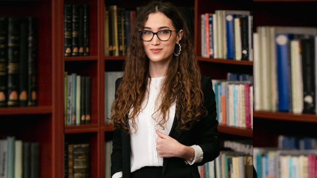 reguli-stricte-pentru-avocatii-din-iasi-care-vor-stagiari.-ce-conditii-trebuie-sa-indeplineasca-definitivii?