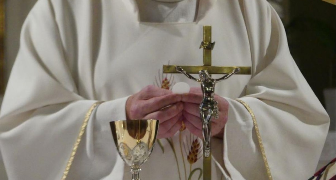 ancheta-in-biserica!-episcop-din-romania,-vizat-intr-un-caz-de-abuz-asupra-unei-minore