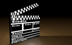 paramount-da-in-judecata-un-studio-de-la-hollywood-pentru-drepturile-asupra-mastii-ghostface-din-filmul-scream