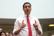 liderul-partidului-laburist-scotian-ii-cere-prim-ministrului-britanic-keir-starmer-sa-demisioneze.-care-este-motivul
