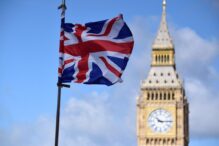 substanta-misterioasa-descoperita-in-centrul-unui-oras-britanic.-politia-a-luat-masuri-urgente