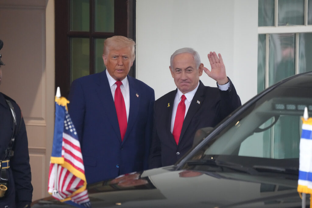 trump-i-a-spus-lui-netanyahu-ca-va-continua-sa-discute-cu-iranul