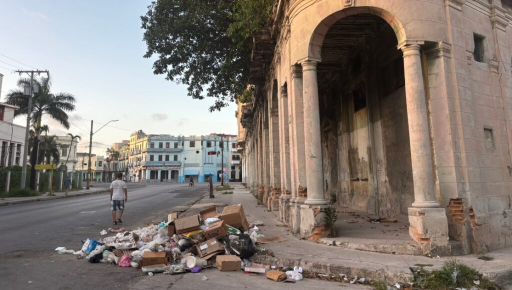 cuba,-tot-mai-izolata:-aliatii-traditionali-isi-retrag-sprijinul-in-fata-presiunilor-sua