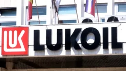 guvernul-pregateste-preluarea-activelor-gigantului-rusesc-lukoil,-cu-doua-saptamani-inaintea-de-impunerea-sanctiunilor-sua