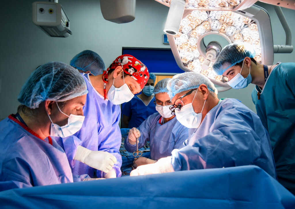 pasiunea-pentru-excelenta-in-medicina-privata-din-romania.-sanador-aniverseaza-25-de-ani-de-la-infiintare-–-comunicat