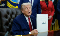 trump-elimina-baza-legala-a-regulilor-anti-poluare-din-sua.-totul-pentru-bani,-spune-obama