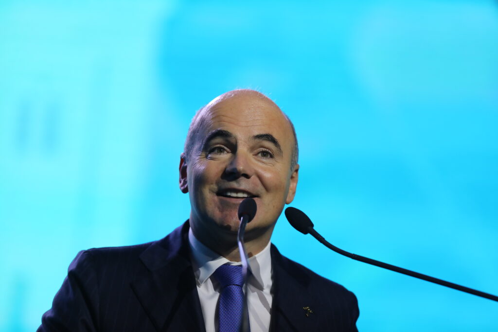 rares-bogdan-despre-situatia-lui-ilie-bolojan:-noi-nu-o-sa-ne-dam-jos-premierul