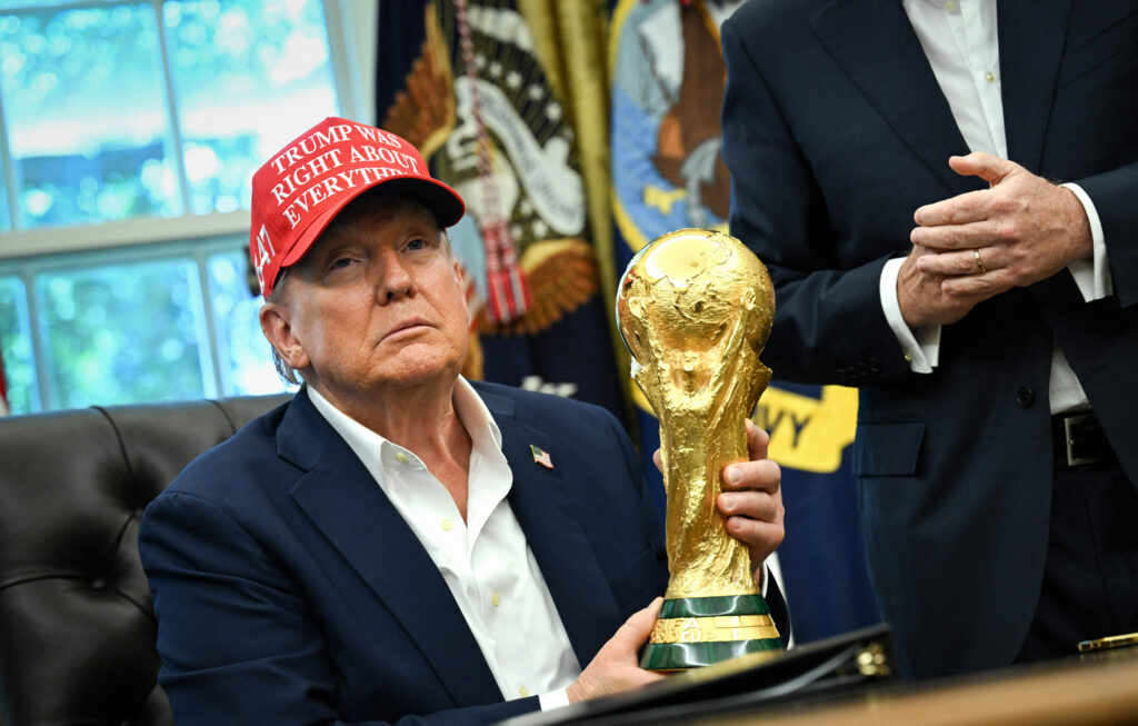 un-fost-presedinte-american-critica-administratia-trump:-actiuni-ca-in-dictatura-si-spectacol-de-clovni