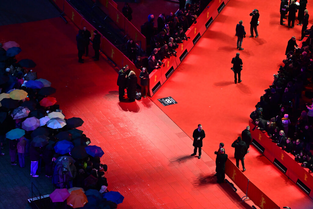 festivalul-de-film-de-la-berlin-isi-apara-juriul-in-legatura-cu-disputa-politica-si-cinematografie