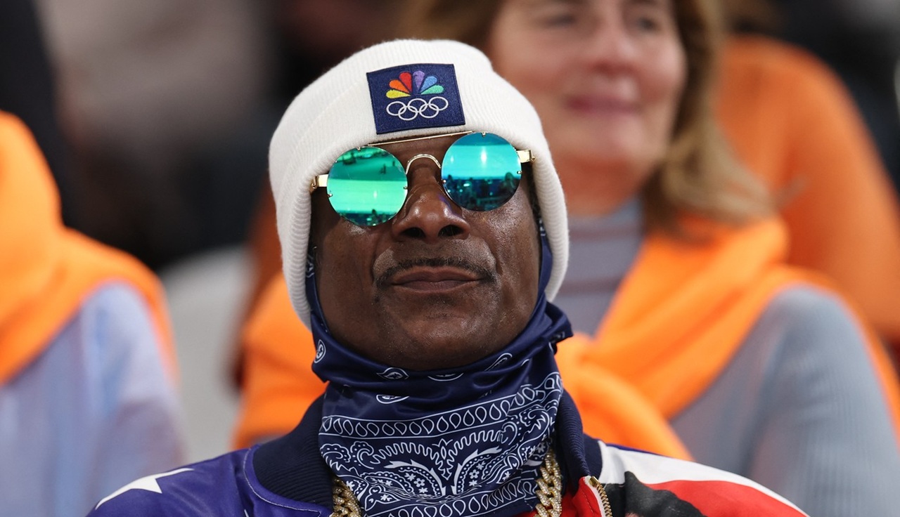 snoop-dogg-a-comandat-aripioare-de-pui-si-cartofi-prajiti,-dar-nu-i-a-mers-cardul-si-n-a-putut-plati