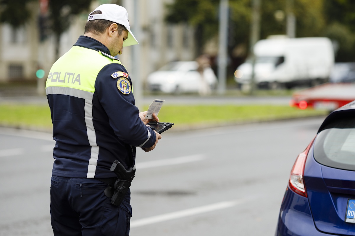 val-de-infractiuni-comise-in-trafic,-la-iasi.-iata-ce-au-descoperit-politistii-in-urma-unor-controale