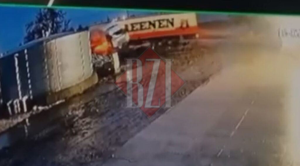 filmul-accidentului-de-la-motca!-cum-a-ajuns-camionul-pe-contrasens-si-a-provocat-tragedia