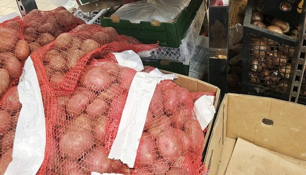 supermarketul-din-romania-cu-cei-mai-ieftini-cartofi:-1.6-lei/kg