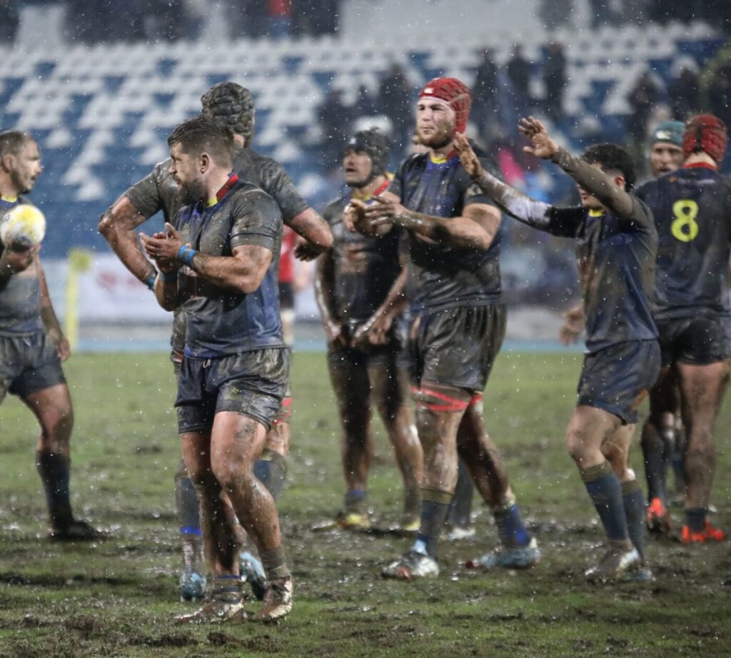 romania-a-obtinut-primul-succes-la-campionatul-european-si-pastreaza-sanse-la-semifinale