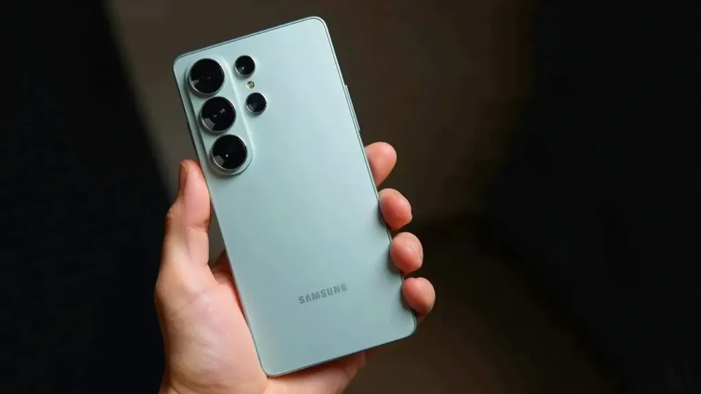 cat-de-rapid-este-galaxy-s26-in-echipare-exynos-vs-galaxy-s26-ultra-cu-snapdragon.-rezultate-geekbench-si-teste-gpu