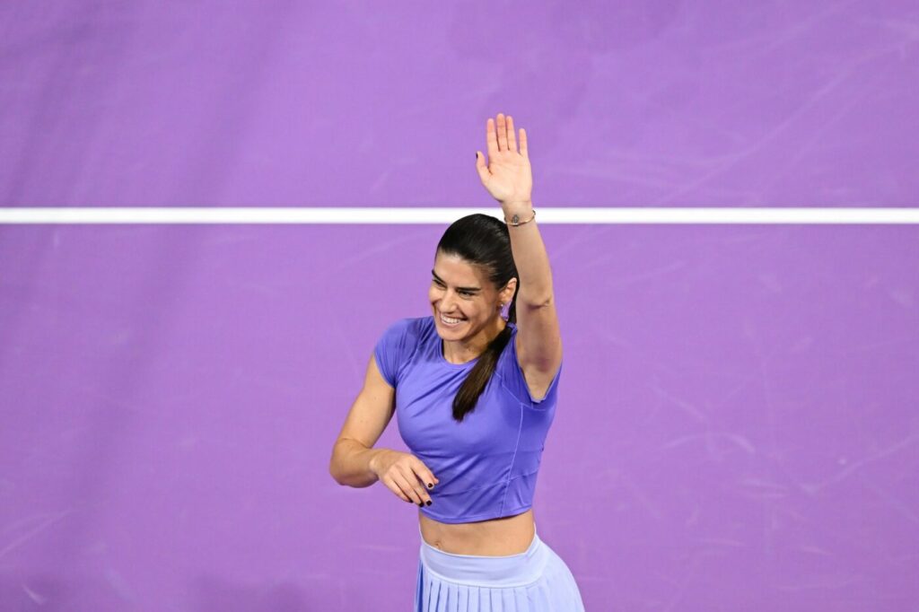 sorana-cirstea,-calificare-en-fanfare-in-turul-3-la-dubai!-cati-bani-a-castigat-romanca