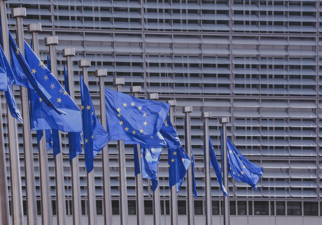 ue-ofera-un-salariu-de-aproape-6800-de-euro-si-un-post-permanent.-ce-este-concursul-ad5
