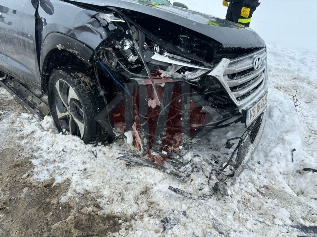 accident-rutier-in-ciurea-cu-trei-masini-implicate!-mai-multe-persoane-au-avut-nevoie-sa-ingrijiri-medicale