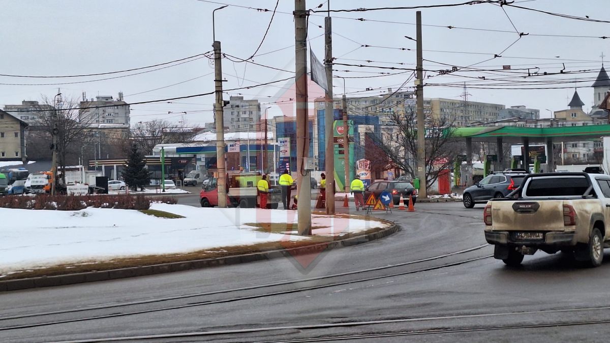 trafic-ingreunat-in-rondul-de-la-podul-de-piatra-din-iasi