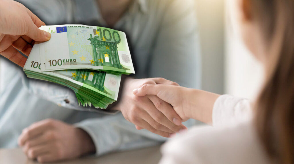 tara-din-europa-care-creste-salariul-minim.-si-romanii-care-muncesc-aici-vor-primi-mai-multi-bani