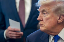 trump-majoreaza-tarifele-globale-la-15%-dupa-infrangerea-de-la-ccr-ul-american