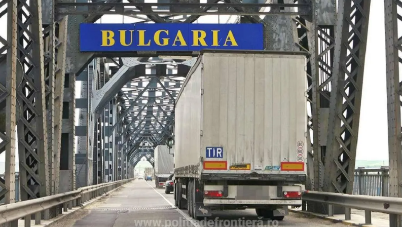atentionare-de-calatorie:-conditii-grele-de-trafic-pe-podul-giurgiu-ruse-azi-si-maine-din-cauza-vremii