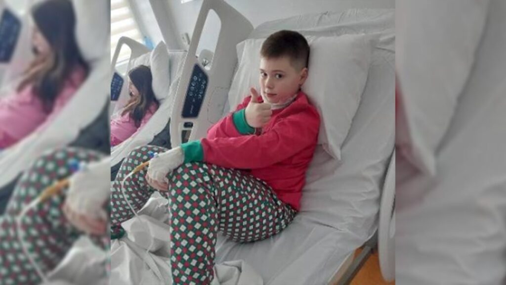 eric-butnariu-duce-o-lupta-grea-cu-limfomul-burkitt,-un-cancer-extrem-de-agresiv-copilul-are-nevoie-de-50.000-de-euro-pentru-tratament